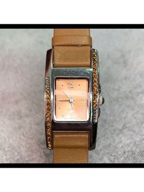 𝅺QUARTZ camel coloured rectangular crystal rhinestone trim watch